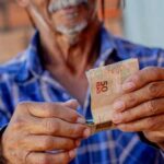 Jogador brasileiro descobre que não é pai de filha após fazer tatuagem