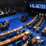 Morre a influenciadora Fernanda Britto, aos 64 anos, no RJ
