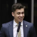 Senador da esquerda quer proibir ejaculação sem fins reprodutivos