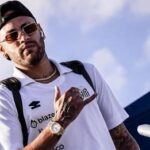 Danilo Gentili critica influenciador após confusão: “Tomar no c*”