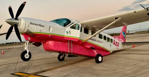 Avião de nariz para cima: aeronave da Azul Conecta fica ‘empinada’ em Viracopos