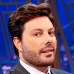 Guerra: Zelensky propõe reunião a três com Putin e Donald Trump