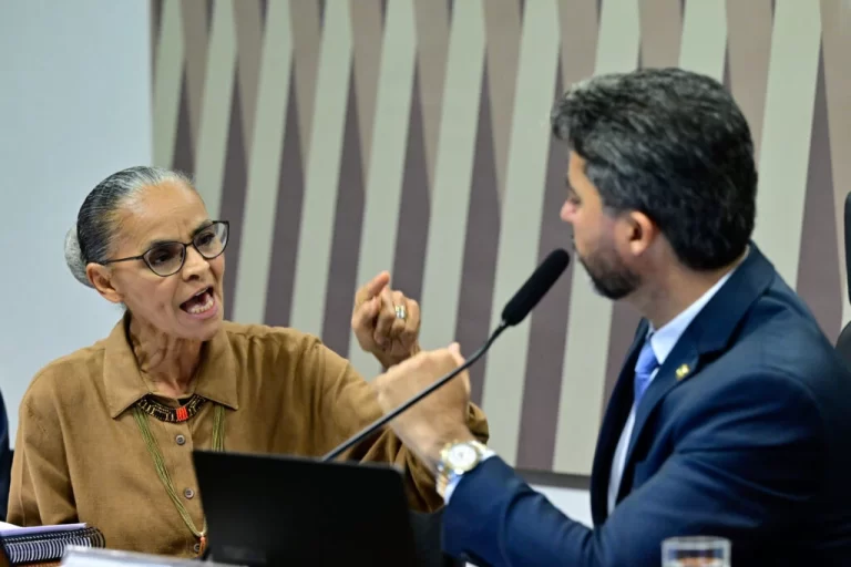Marina bate boca com senadores e abandona sessão no Senado (veja o vídeo)