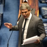 “Prendam o Bolsonaro! Façam isso e verão um país congelado, parado”